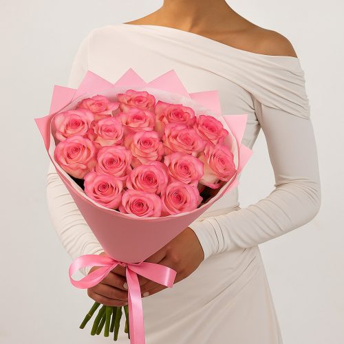 Букет розовых роз