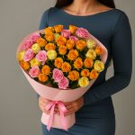 Розы радужные